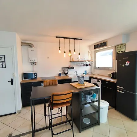 公寓 Ideal En Amoureux, Vue Et Jardin ! Lumineux A Tharon-plage 圣米歇尔-谢夫谢夫